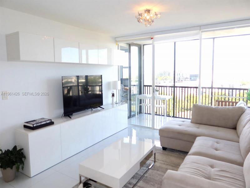 Comprar apartamento no Coronado I 1422