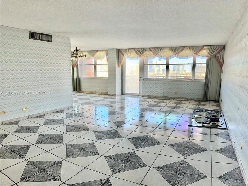 Comprar apartamento en Winston Towers 1715