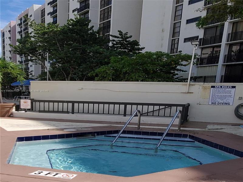 Condo for sale at Plaza of the Americas 324