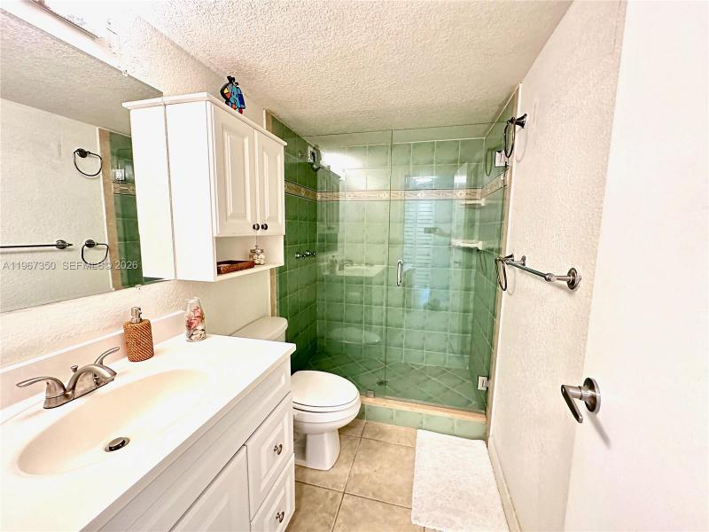 Apartment for rent at Oceanview Park 1007