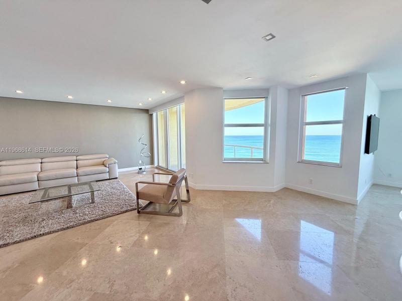 Condo for sale at The Palms Fort Lauderdale 12D