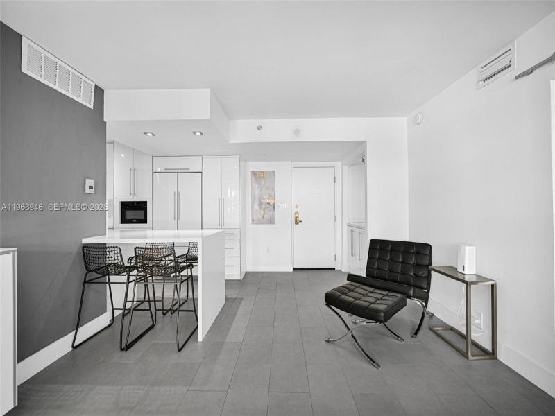 Comprar apartamento en The Alexander 714