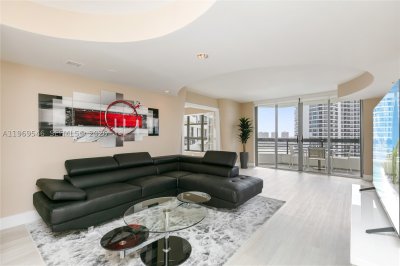 Mystic Pointe 400 Apt #2603