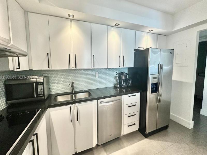 Property photo # 9