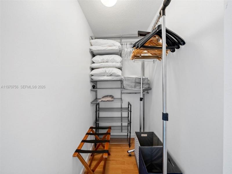 Comprar apartamento en Marina Bay Club 308