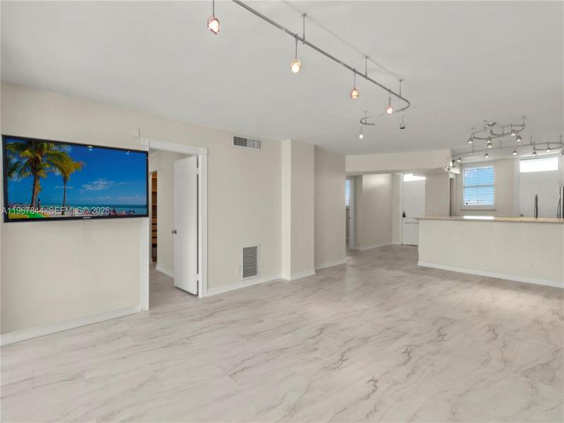 Comprar apartamento en Coral Isle East 904