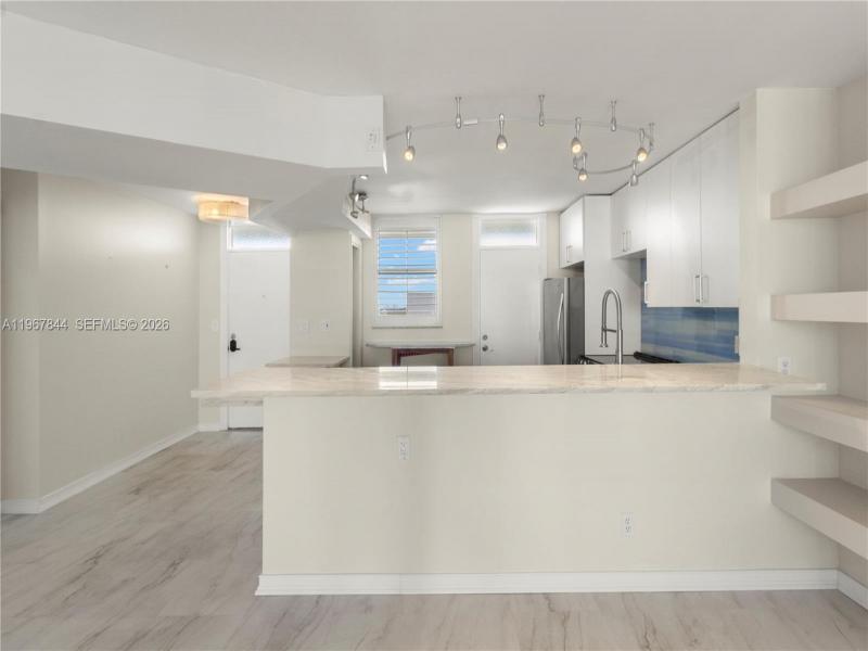 Comprar apartamento en Coral Isle East 904