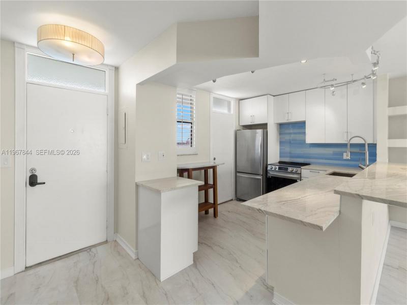 Comprar apartamento en Coral Isle East 904