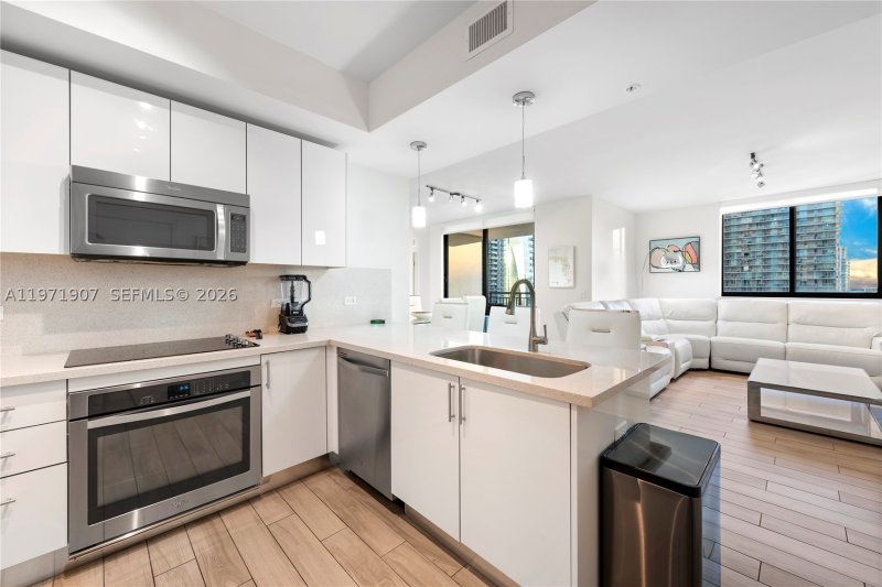 Apartment for rent at Nine at Mary Brickell Village 2204
