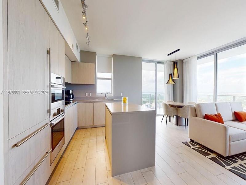 Condo for sale at Hyde Beach House R1402