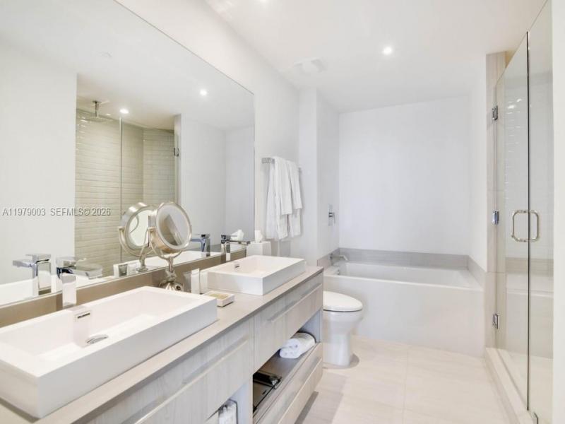 Condo for sale at Hyde Beach House R1402