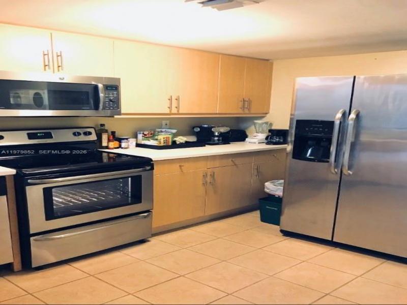 Property photo # 8