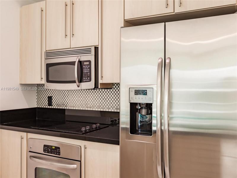 Property photo # 6
