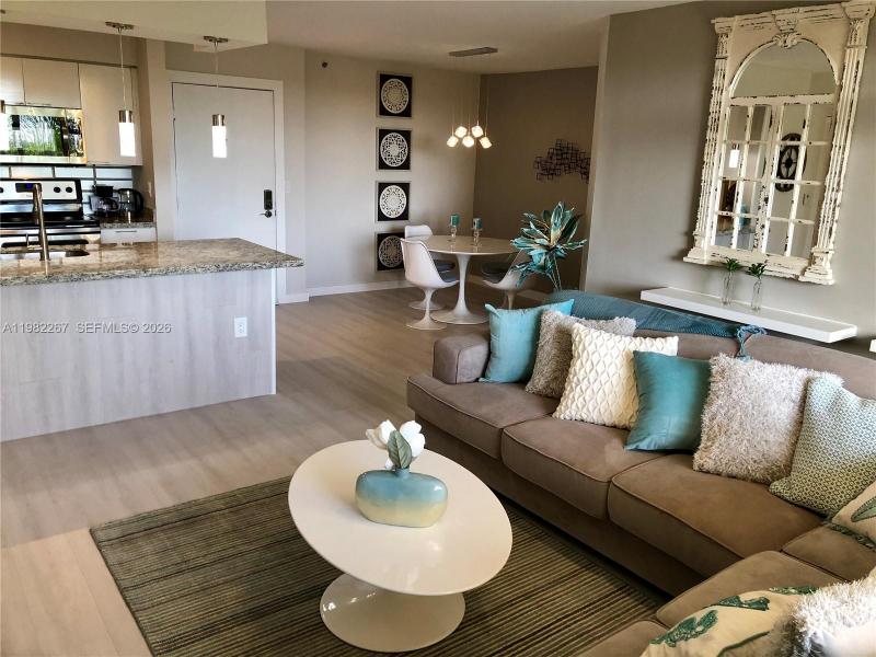 Apartment for rent at The Yacht Club at Aventura 1405