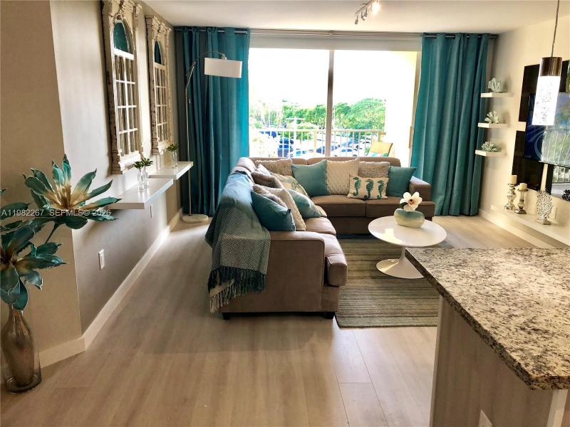 Apartment for rent at The Yacht Club at Aventura 1405