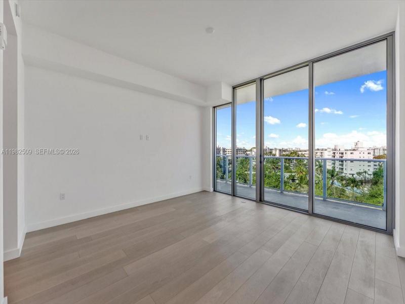 Comprar apartamento no La Baia South 702