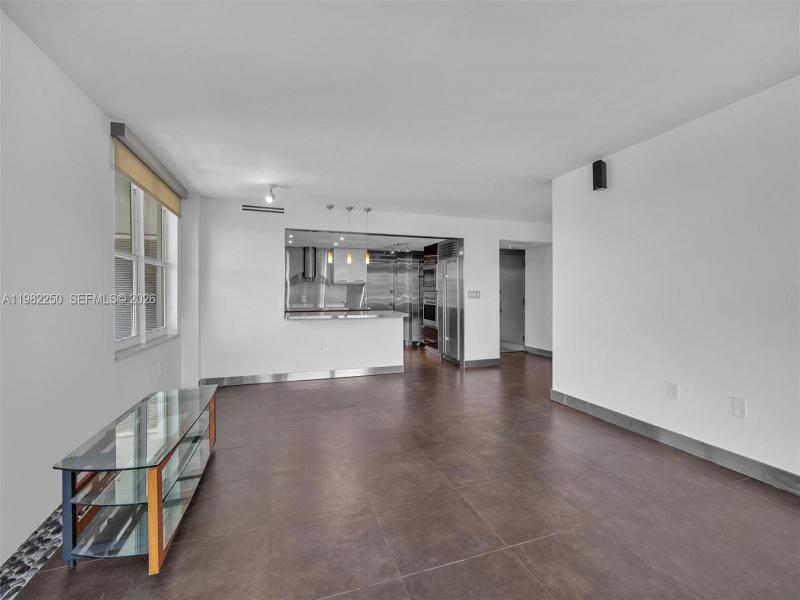Comprar apartamento en Commodore Club South 1009