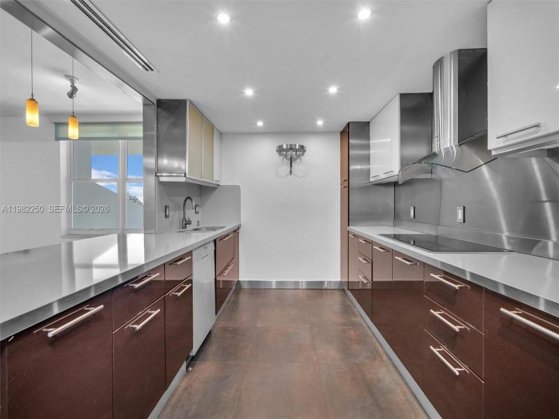 Comprar apartamento en Commodore Club South 1009
