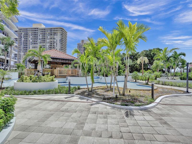 Comprar apartamento en Hamptons West 608