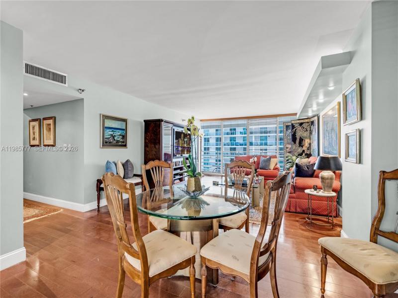 Condo for sale at Atlantis on Brickell 1703
