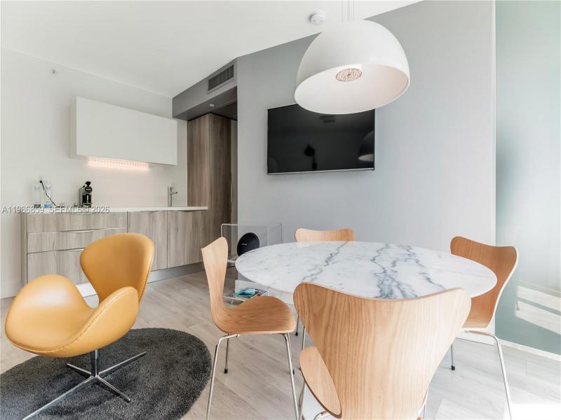 Comprar apartamento en 1215 on West 402