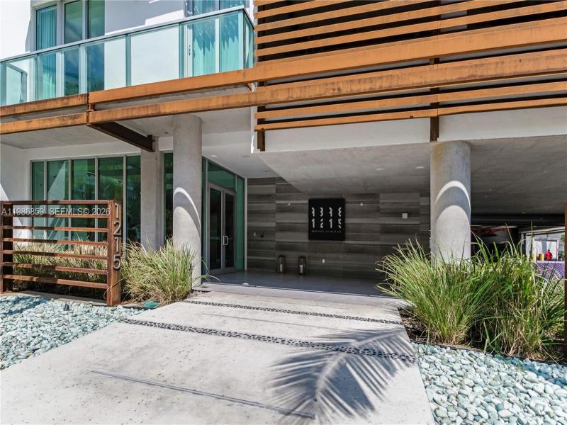 Comprar apartamento en 1215 on West 402