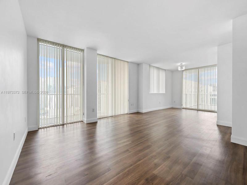Condo for sale at Vizcayne South Tower 3108