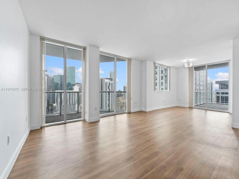 Condo for sale at Vizcayne South Tower 3108