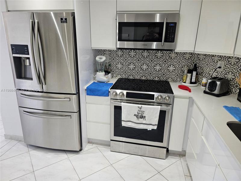 Property photo # 4