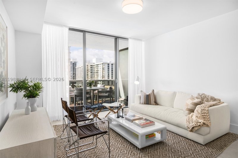 Comprar apartamento en Mei Miami Beach Condo 906