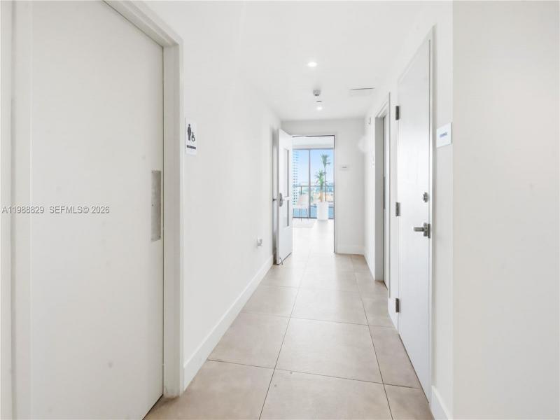 Comprar apartamento en Smart Brickell Residences 2401