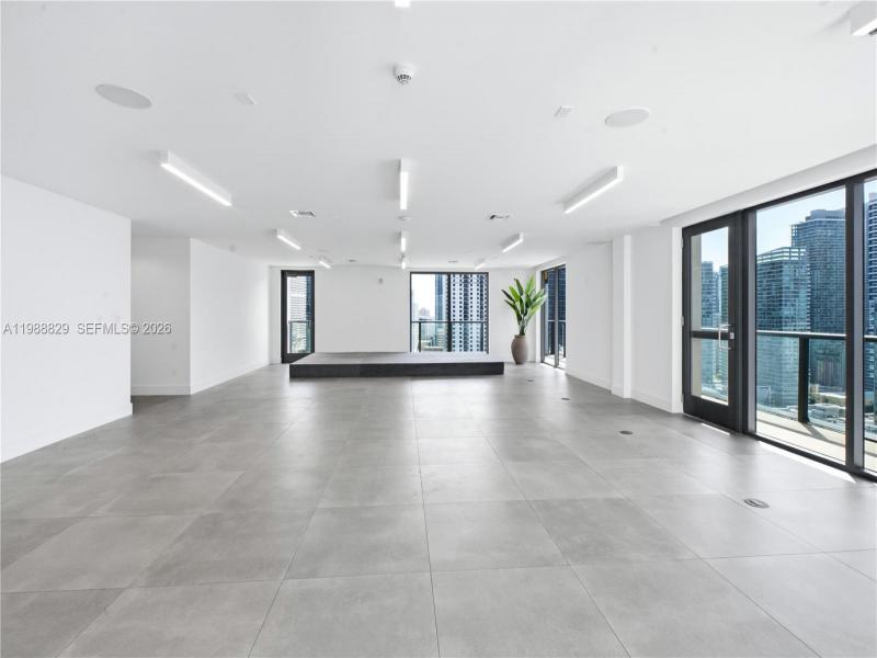 Comprar apartamento en Smart Brickell Residences 2401