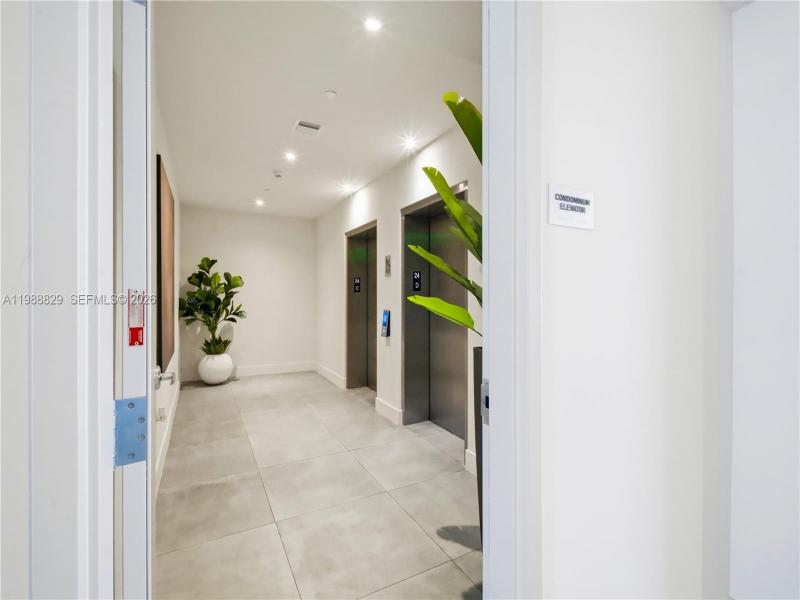 Comprar apartamento en Smart Brickell Residences 2401