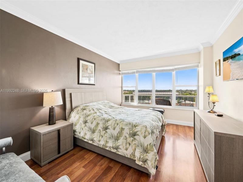 Condo for sale at Royal Ambassador 612