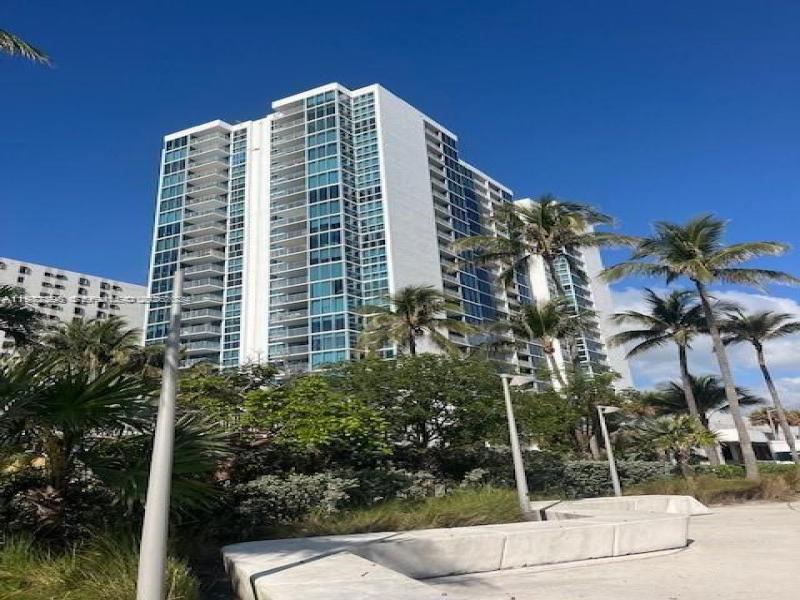 Comprar apartamento no Mirasol Ocean Towers 1910