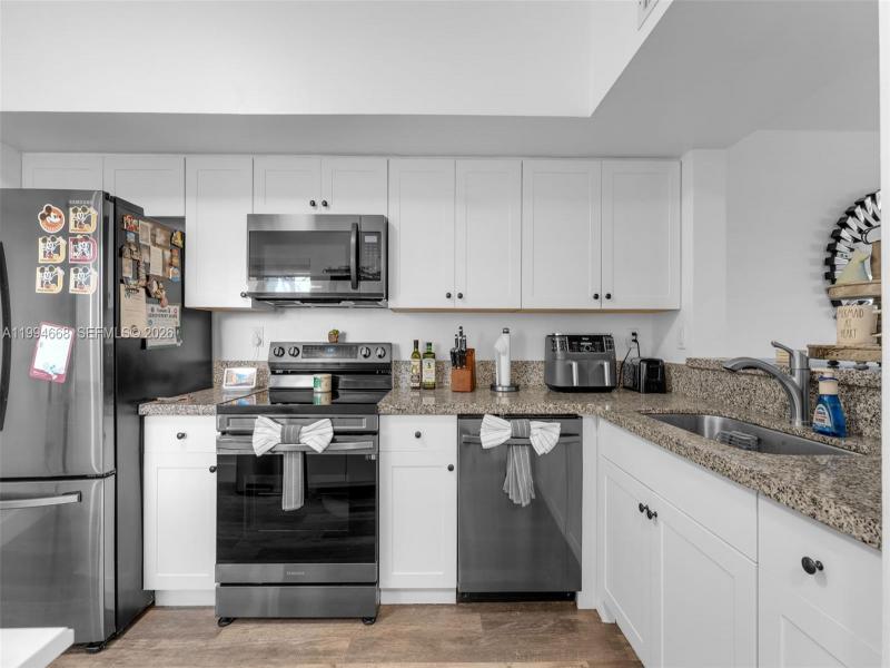 Property photo # 2
