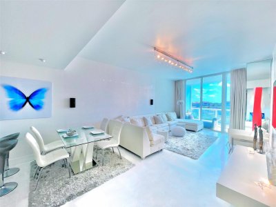 Continuum I South Apt #602