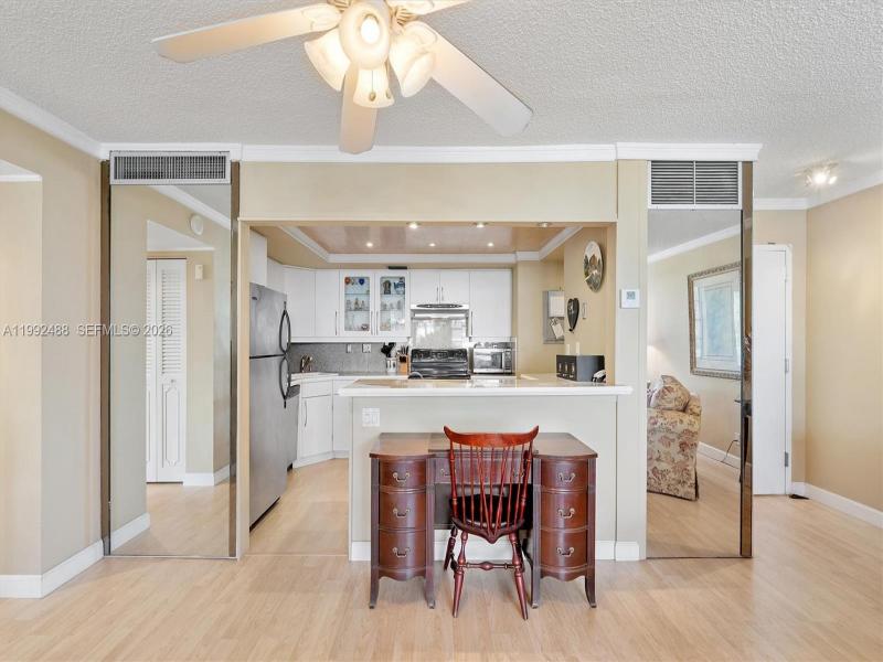 Comprar apartamento en Bayview Towers B111