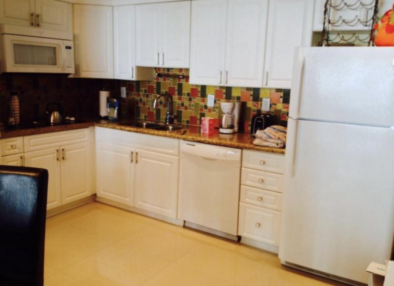 Ocean View Apt #701