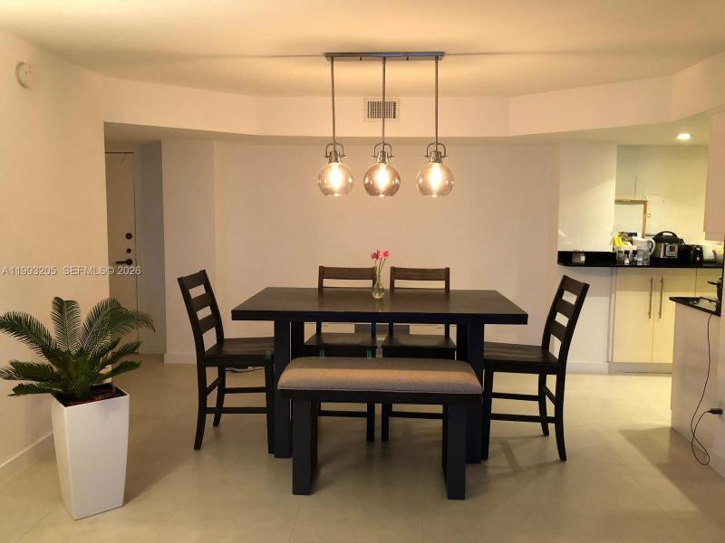 Condo for sale at Brickell Bay Club PH207