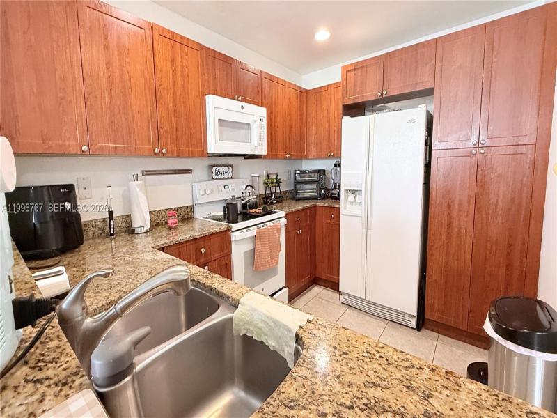 Property photo # 4