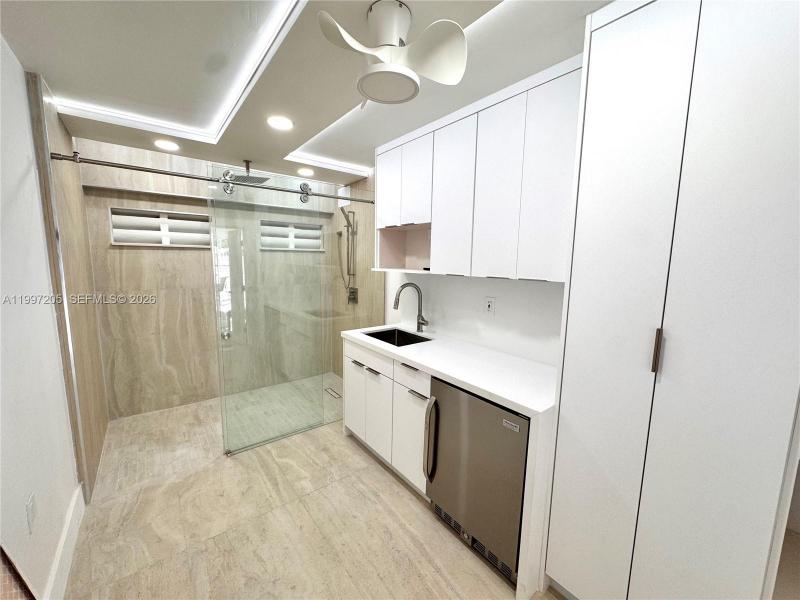 Triton Towers Apt #6