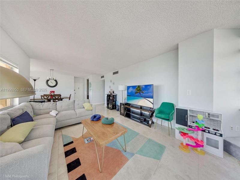 Comprar apartamento no The Hemispheres 5F