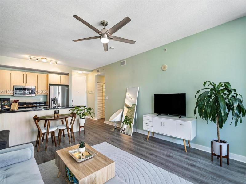 Property photo # 2