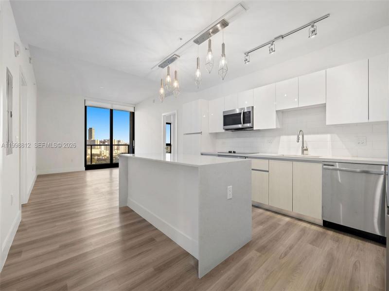 Mondrian Hallandale Apt #1004