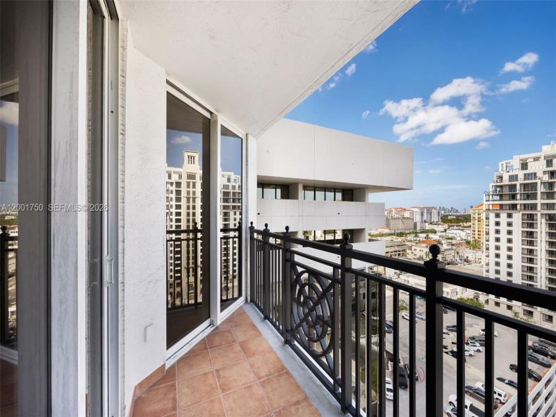 Comprar apartamento en Gables Park Tower 1507