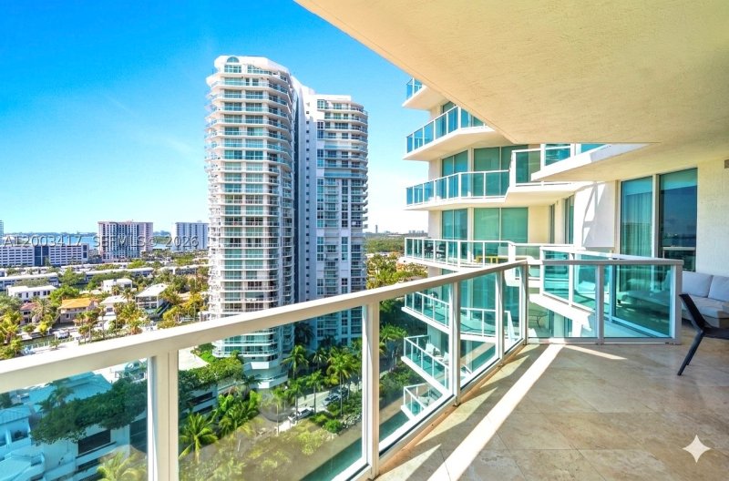 Condo for sale at St Tropez 3-1606
