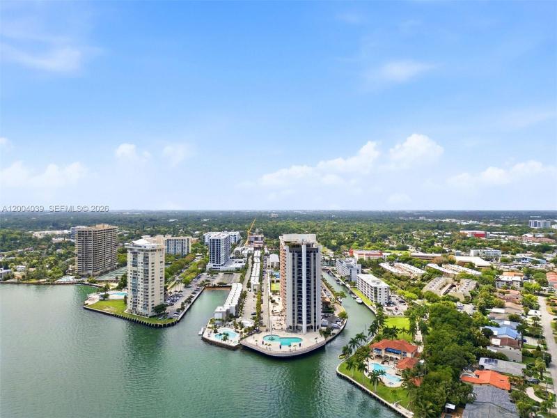 Comprar apartamento en The Cricket Club 1505