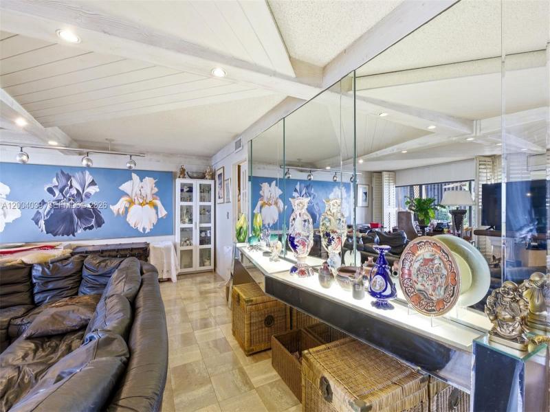 Comprar apartamento en The Cricket Club 1505