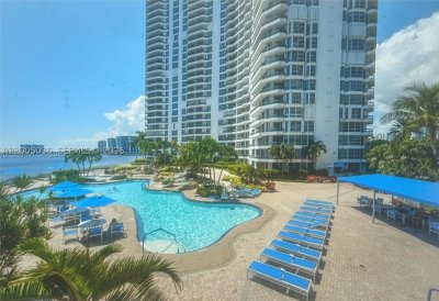 Mystic Pointe 100 Apt #604